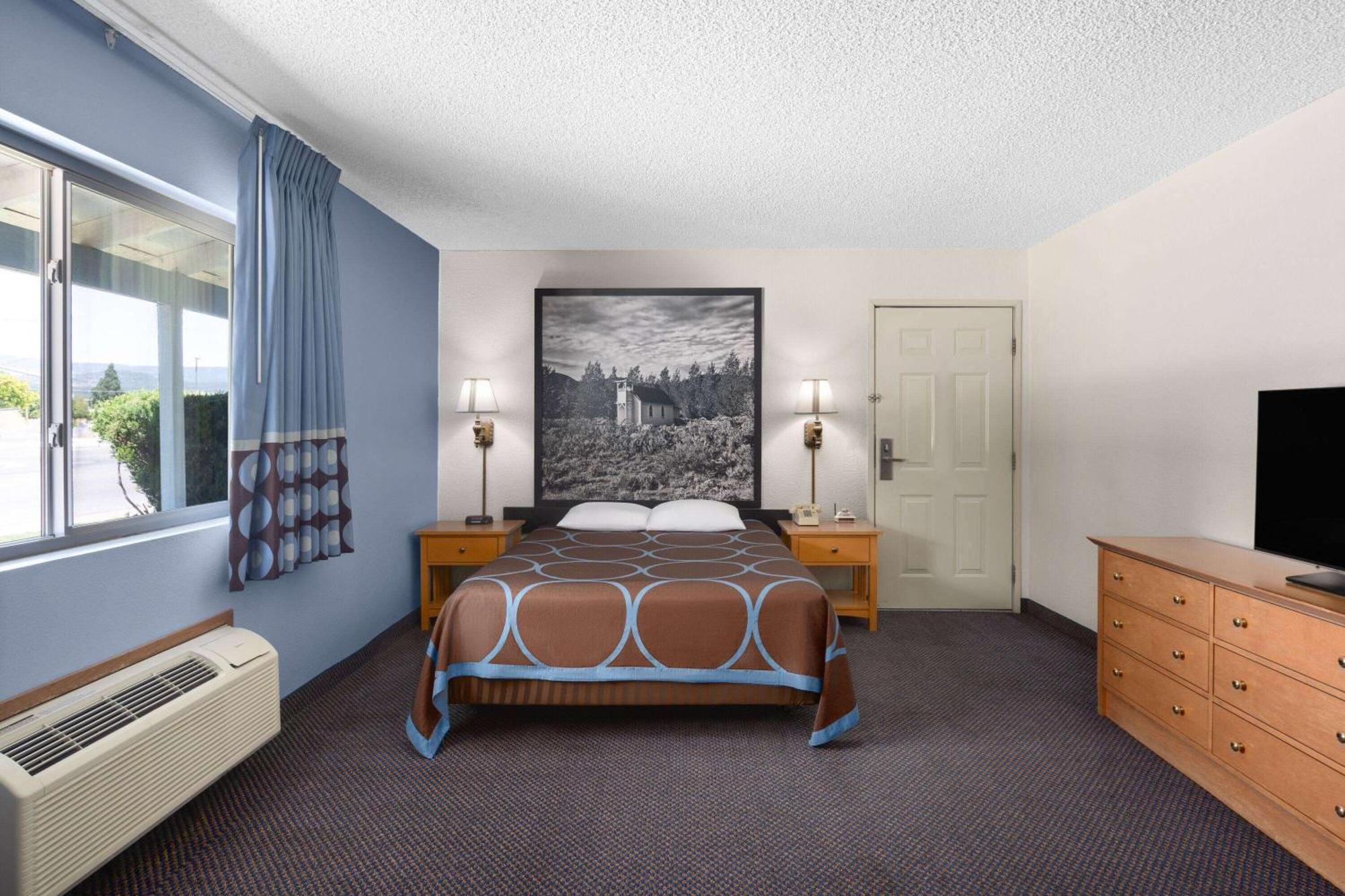 Super 8 By Wyndham Susanville Dış mekan fotoğraf